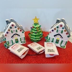 Mr. Christmas Holiday Ceramic Village Set with Christmas Tree